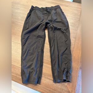 Lululemon Capri Pants